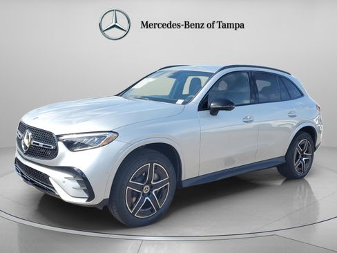 Used 2026 Mercedes-Benz GLC 300 image 1