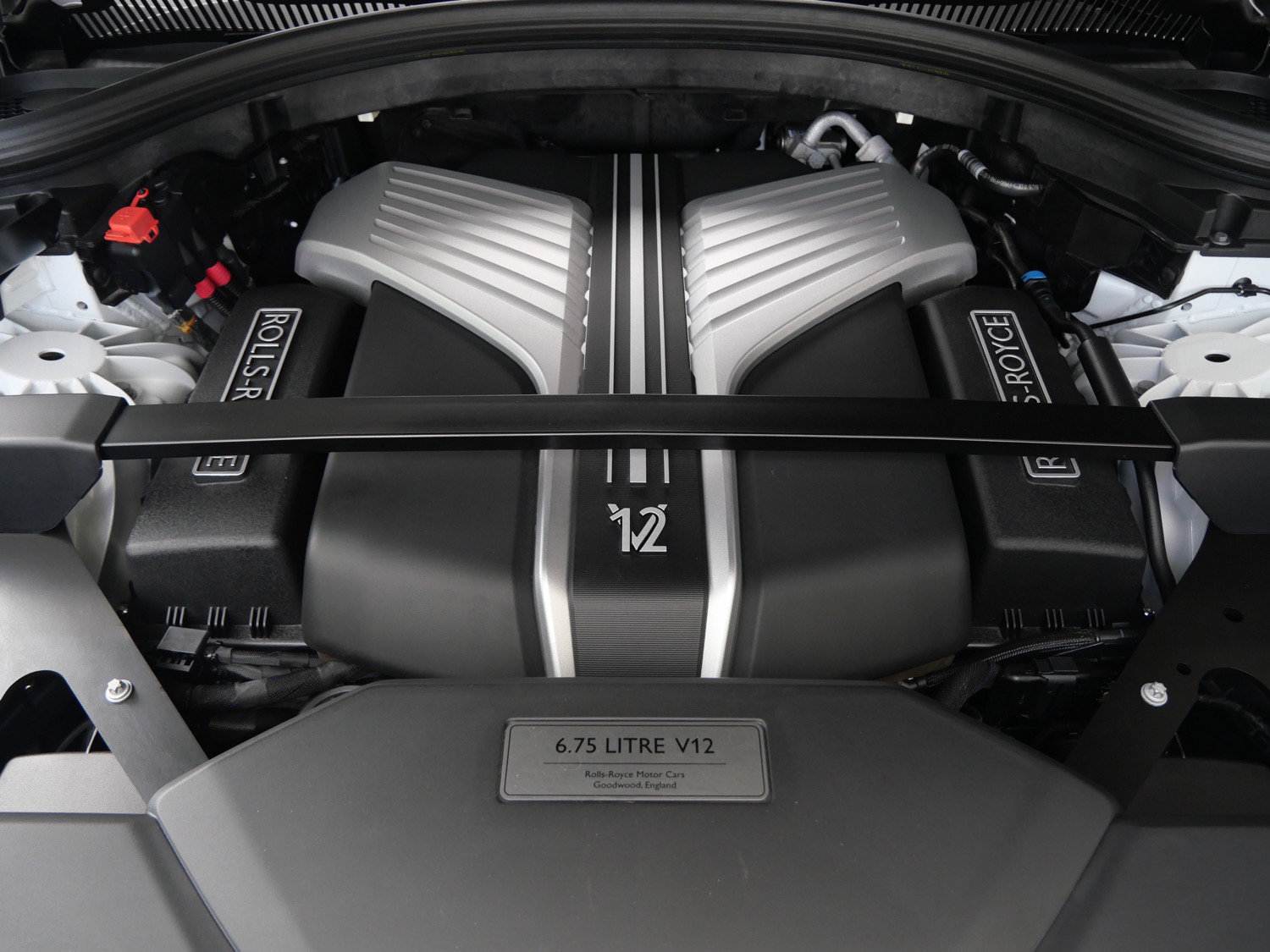Certified 2024 Rolls-Royce Cullinan w/ Cullinan Package AWD/4WD image 34