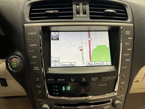 Used 2010 Lexus IS 350C image 44