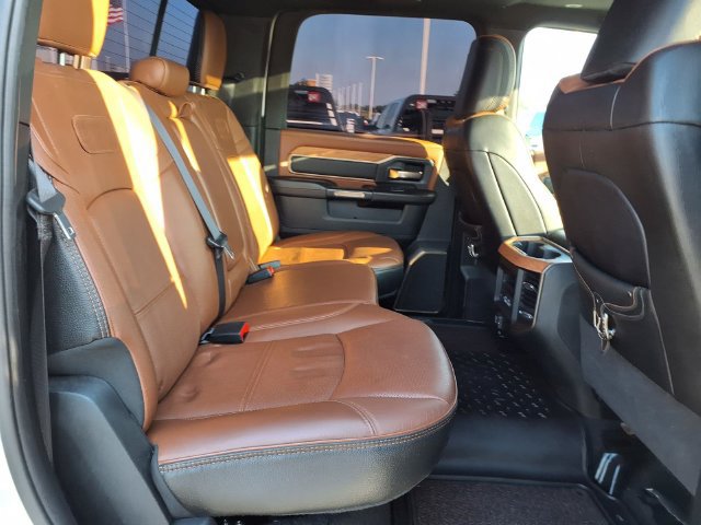 Used 2022 RAM 3500 Limited AWD/4WD image 22