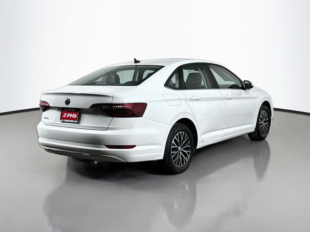Used 2021 Volkswagen Jetta SE FWD image 5