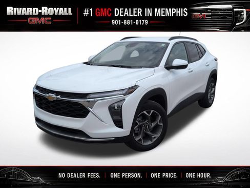 Used 2025 Chevrolet Trax LT w/ Driver Confidence Package FWD image 1
