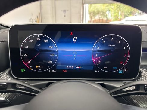 Used 2025 Mercedes-Benz C 300 Sedan image 32