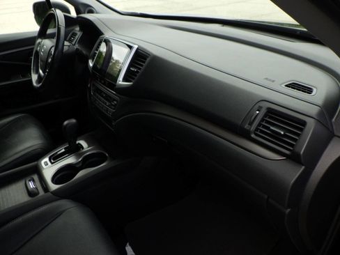 Used 2018 Honda Pilot EX-L image 17