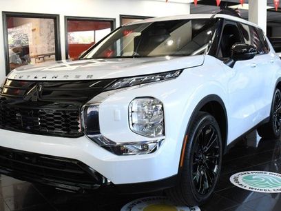 New 2026 Mitsubishi Outlander LE