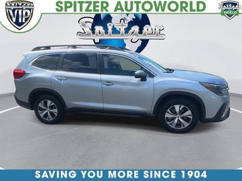 Used 2023 Subaru Ascent Premium w/ Convenience Package AWD/4WD image 10