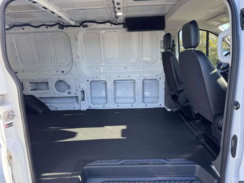 Used 2024 Ford Transit 250 Low Roof image 11