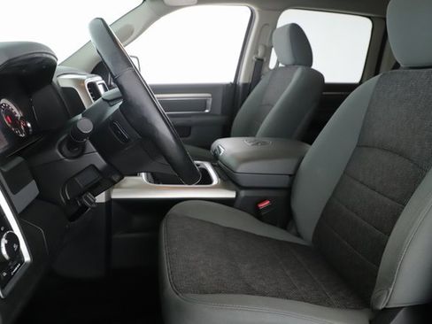 Used 2017 RAM 1500 Big Horn image 16