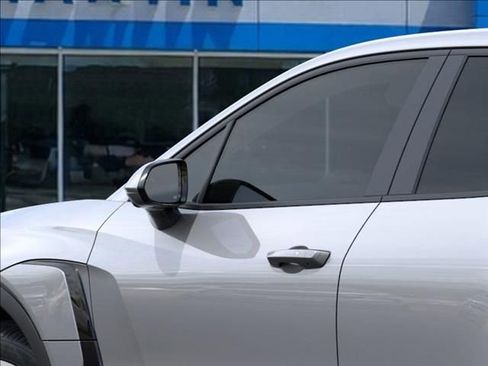 New 2026 Chevrolet Blazer EV LT image 12