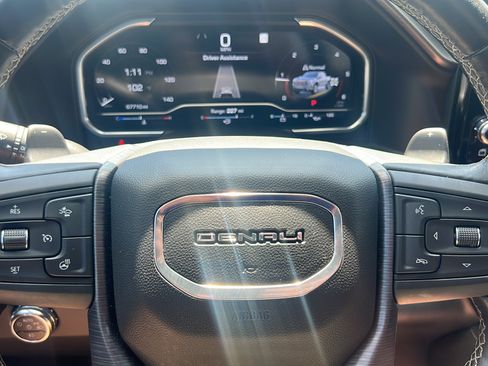 Used 2022 GMC Sierra 1500 Denali Ultimate AWD/4WD image 34