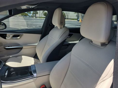 Certified 2023 Mercedes-Benz C 300 4MATIC Sedan image 21