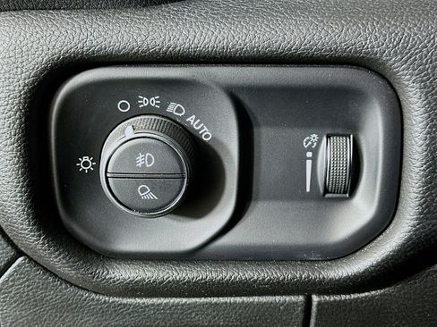 Used 2022 RAM 1500 Big Horn image 16