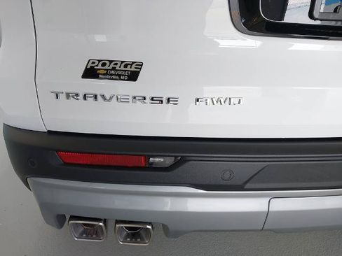 New 2026 Chevrolet Traverse LT w/ Sun and Wheel Package AWD/4WD image 31