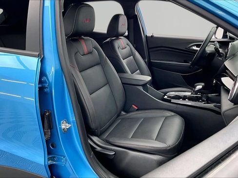 Used 2025 Chevrolet Trax RS w/ Driver Confidence Package FWD image 7