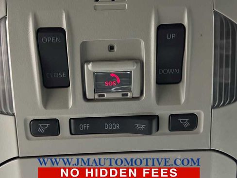 Used 2021 Toyota Highlander XLE image 38