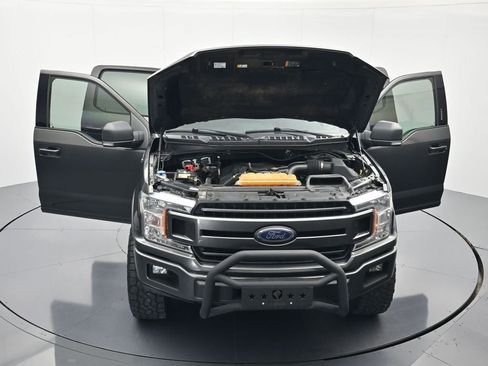 Used 2018 Ford F150 XLT w/ Equipment Group 302A Luxury AWD/4WD image 44