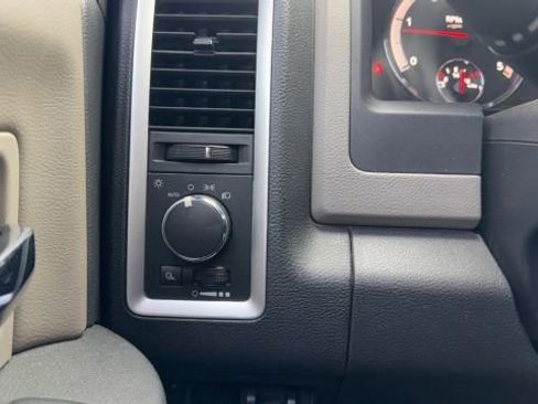 Used 2012 RAM 2500 SLT image 13