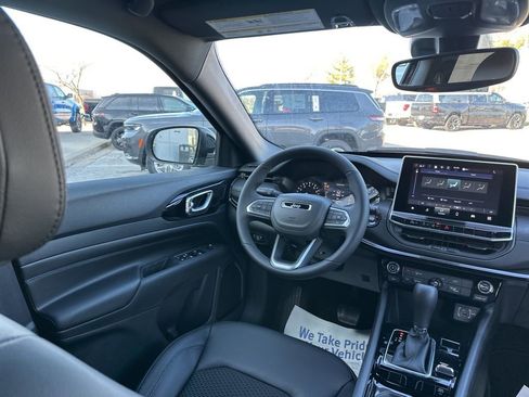 New 2026 Jeep Compass Latitude image 50