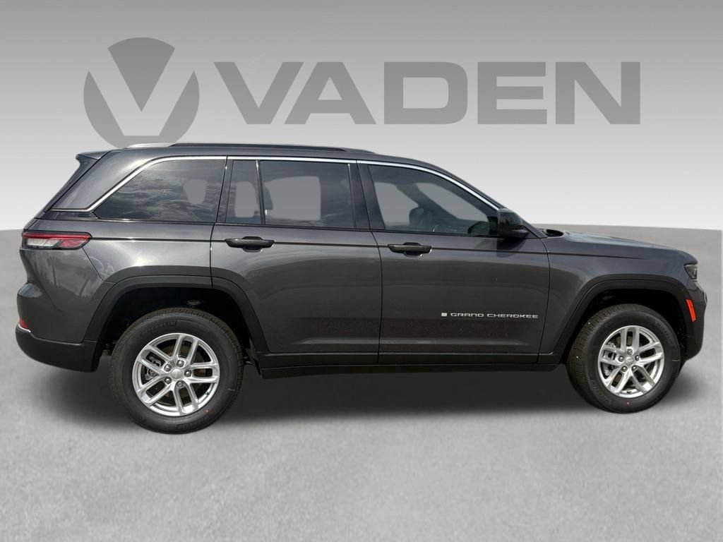 New 2026 Jeep Grand Cherokee Laredo X RWD image 7