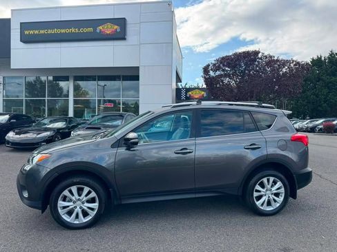 Used 2014 Toyota RAV4 Limited AWD/4WD image 2