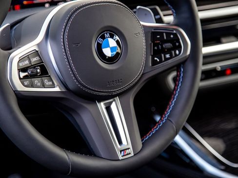New 2026 BMW X7 M60i AWD/4WD image 12
