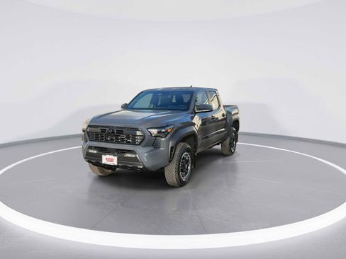 New 2026 Toyota Tacoma TRD Off-Road image 3