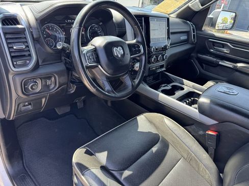 Used 2024 RAM 1500 Laramie AWD/4WD image 16