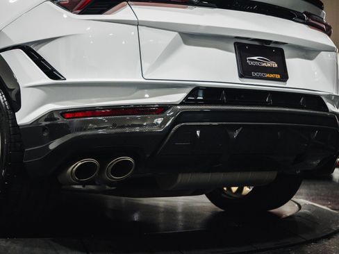 Used 2023 Lamborghini Urus Performante image 52