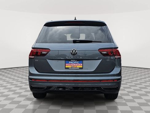 Used 2022 Volkswagen Tiguan SE R-Line FWD image 6