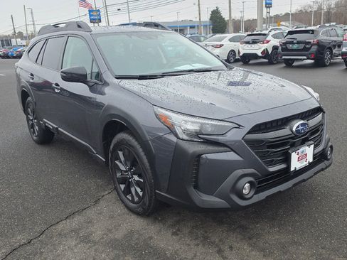 Used 2023 Subaru Outback Onyx Edition image 9