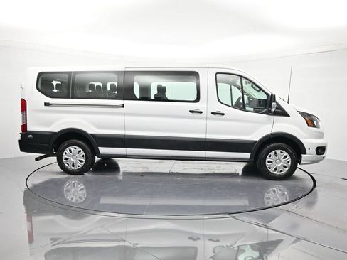 Used 2024 Ford Transit 350 XLT RWD image 4