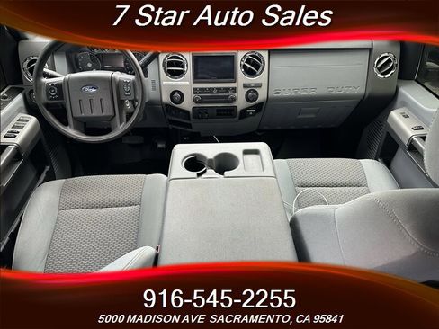 Used 2016 Ford F250 XLT w/ XLT Premium Package image 11