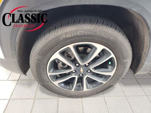 Used 2024 Chevrolet TrailBlazer LT w/ LT Cold Weather Package image 12