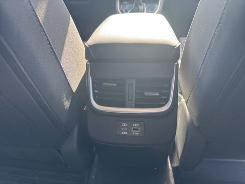 Certified 2025 Subaru Outback Premium image 20