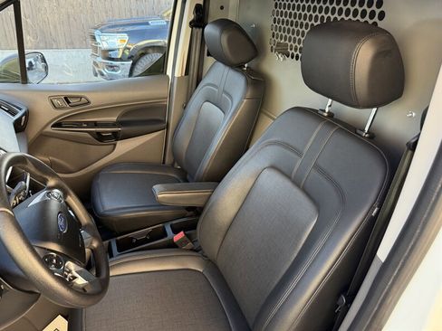 Used 2022 Ford Transit Connect XL image 9