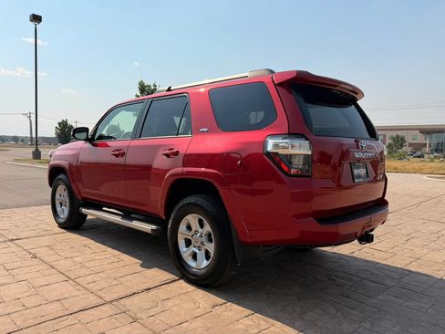 Used 2019 Toyota 4Runner SR5 Premium AWD/4WD image 5
