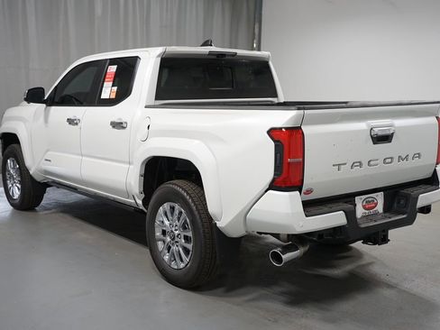 New 2026 Toyota Tacoma Limited AWD/4WD image 7