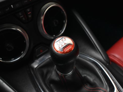 Used 2020 Chevrolet Camaro SS image 42