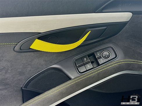 Used 2016 Porsche Cayman GT4 image 14