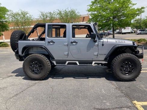 Used 2018 Jeep Wrangler Unlimited Sport AWD/4WD image 33