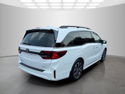 Used 2026 Honda Odyssey Elite image 7