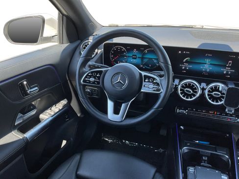 Used 2021 Mercedes-Benz GLA 250 image 11