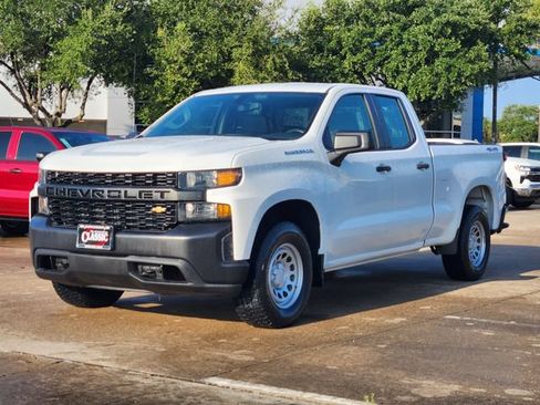 Used 2022 Chevrolet Silverado 1500 W/T w/ WT Fleet Convenience Package AWD/4WD image 3