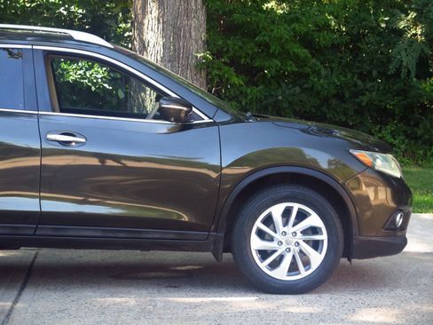 Used 2015 Nissan Rogue SL w/ SL Premium Package AWD/4WD image 31
