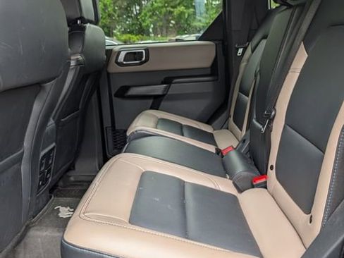 Used 2024 Ford Bronco Wildtrak AWD/4WD image 6