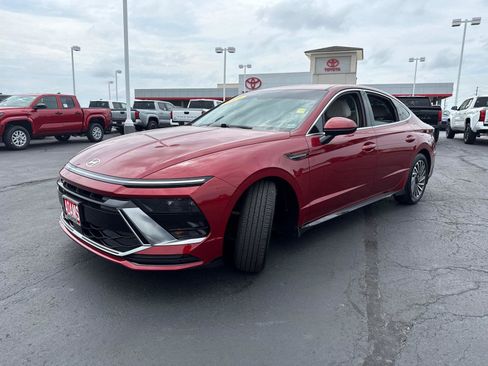 Used 2024 Hyundai Sonata SEL FWD image 4