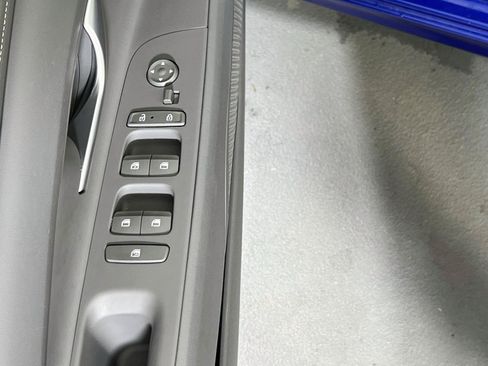 Used 2024 Hyundai Elantra SEL w/ Convenience Package FWD image 18