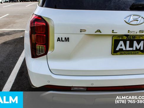 Used 2024 Hyundai Palisade SEL FWD image 11