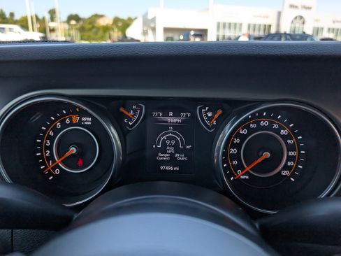 Used 2018 Jeep Wrangler Unlimited Sport S AWD/4WD image 21