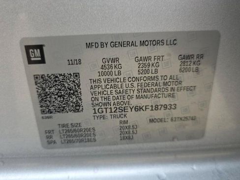 Used 2019 GMC Sierra 2500 Denali w/ Duramax Plus Package AWD/4WD image 18